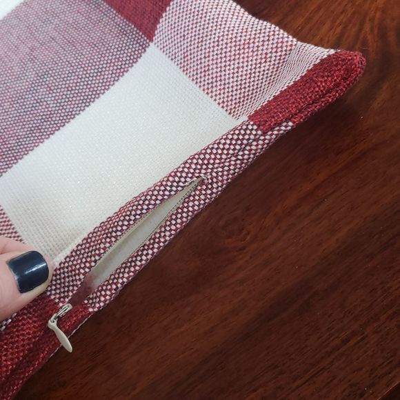 PILLOW COVERS 18 x 18 Red Off-White Buffalo Plaid - Picture 5 of 6